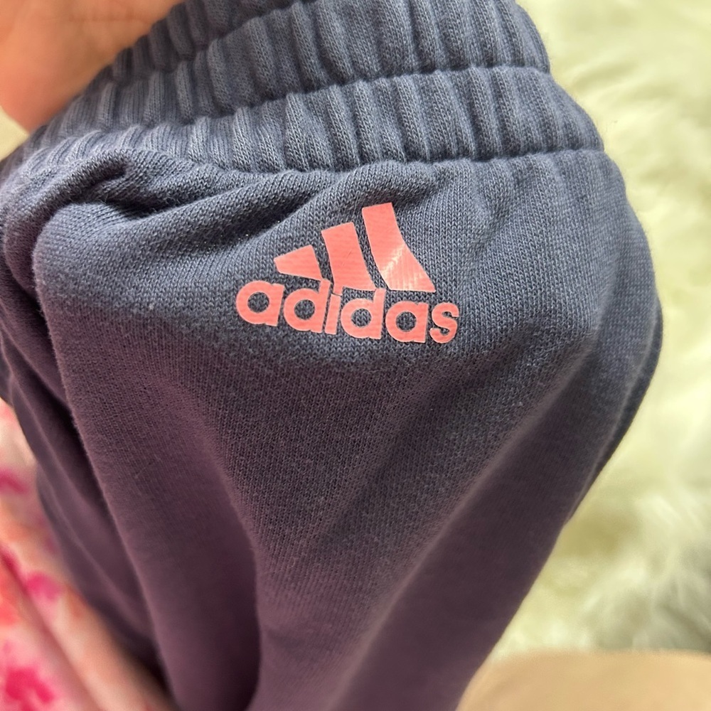 Size 16 KIDS adidas Joggers E1 - Picture 3 of 3